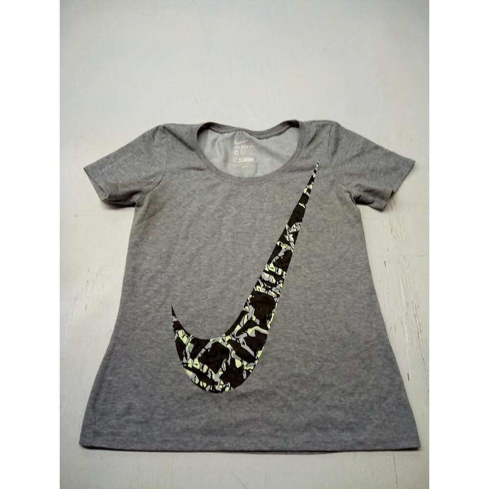 The Nike Tee Dri-fit Athletic Cut Women’s Med Short Sleeve T Shirt Large Swoosh